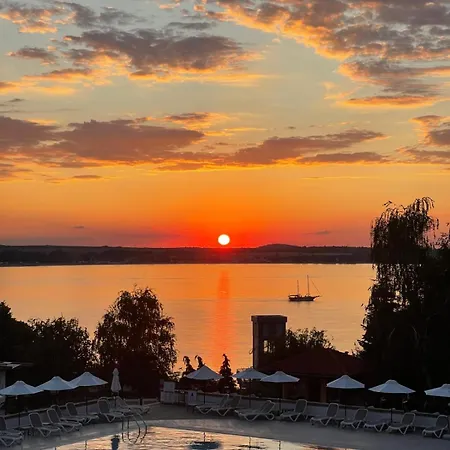 Апартаменты Amara Santa Marina, Созополь
