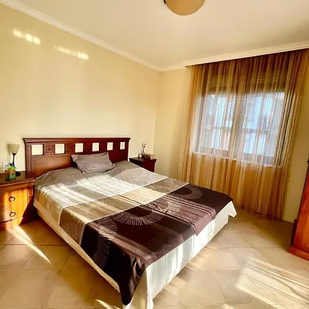 Amara Santa Marina, 아파트 소조폴