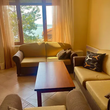Amara Santa Marina, * Sozopol