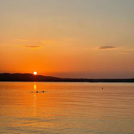 Amara Santa Marina, 아파트