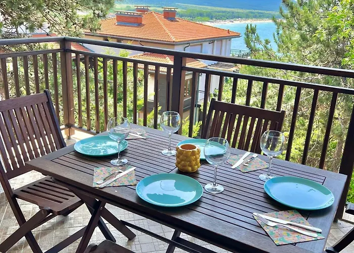 Lejlighed Amara Santa Marina,