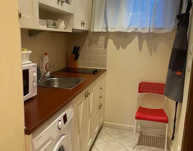 Amara Santa Marina, Lejlighed *