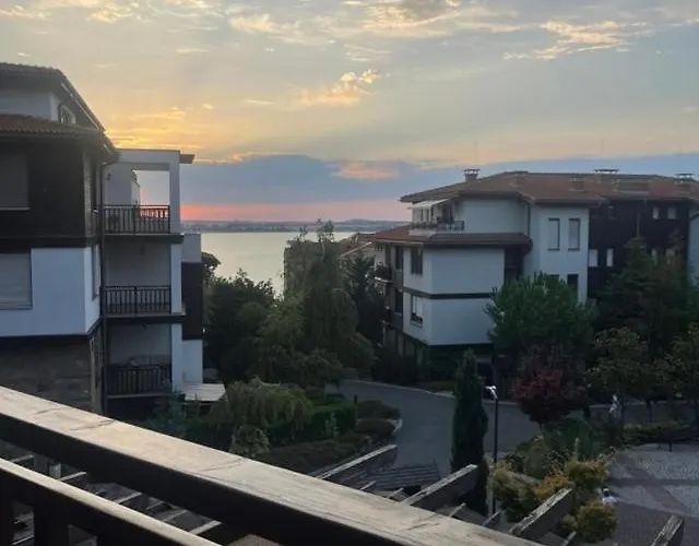 Lejlighed Amara Santa Marina, *